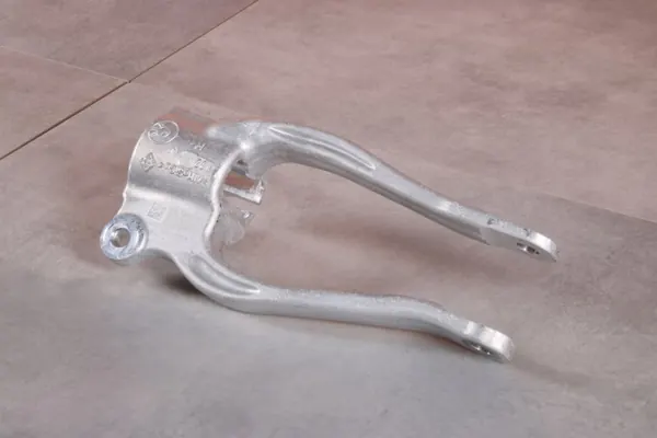 BMW OEM 6861200 Fram Höger Stötdämparfäste - Begagnad image 4
