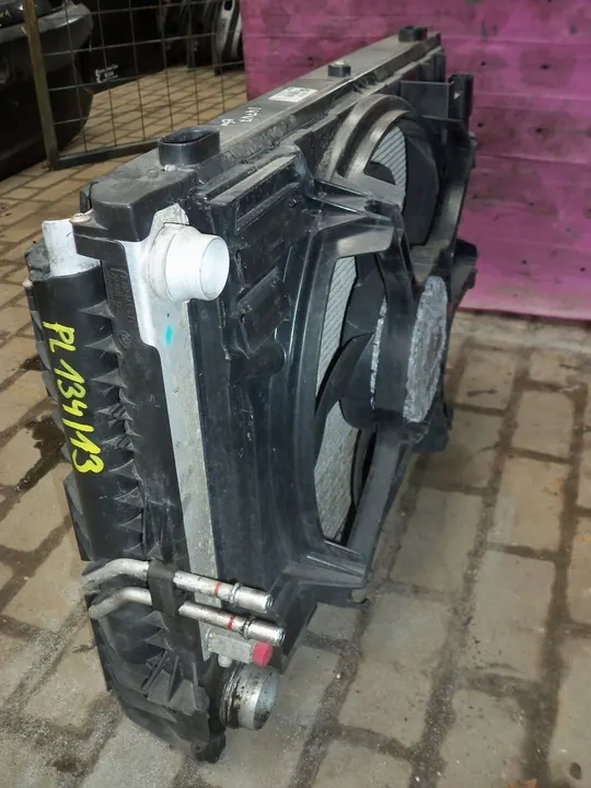 BMW OE 7 787 440 Radiador de refrigeración del motor image 4