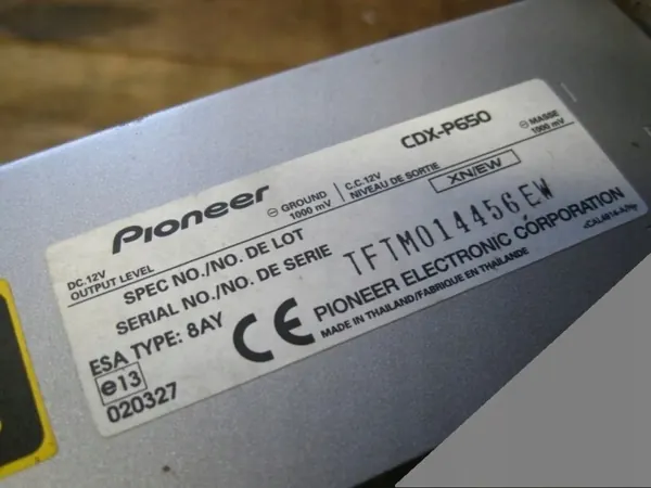 Honda CDX-P650 OEM Pioneer-wisselaar voor Civic 95-01 image 4