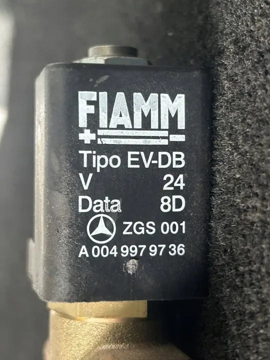 FIAMM Spule TIPO EV-DB 24V Mercedes Actros MP4 A0049979736 image 3