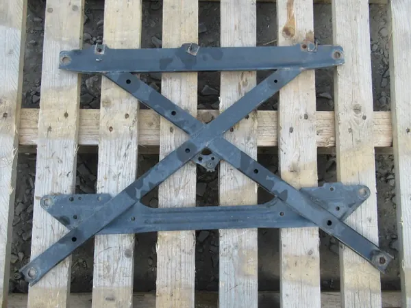 Trave de suspensão Audi A5 I 8T OEM 14261803679 image 2