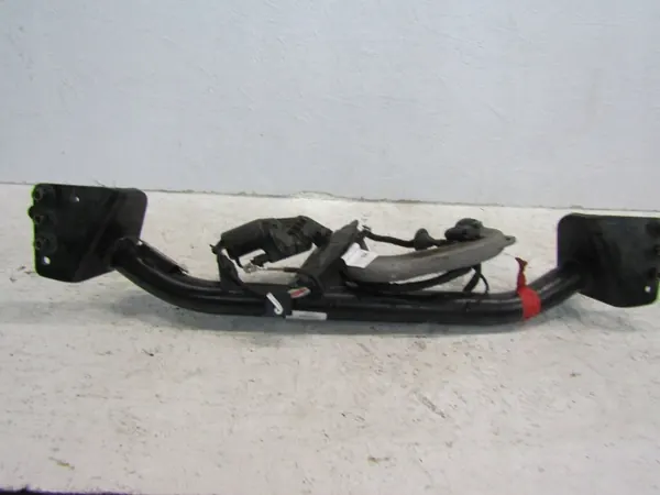 Gancho de reboque elétrico OEM A2433100300 Mercedes EQA W243 image 9