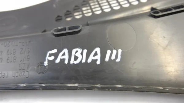 SKODA FABIA III PODSZYBIE EUROPA OEM Gebruikt image 3