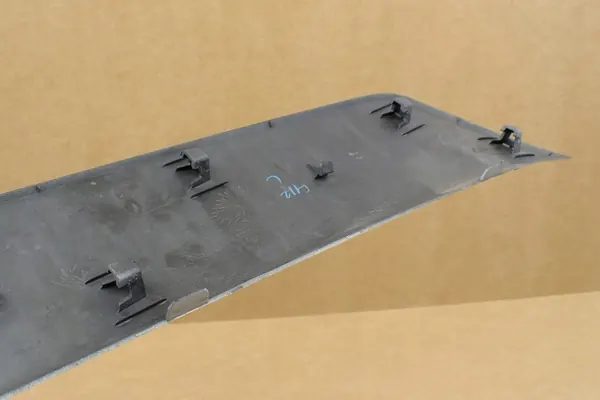 Mitsubishi OE 6415A069ZZ Linker achterbumper spoiler image 10