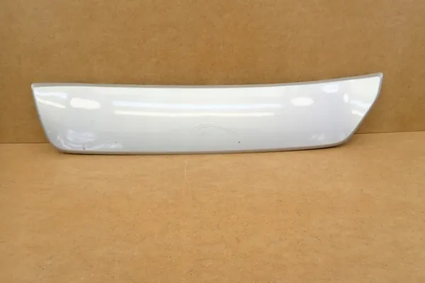 Mitsubishi OE 6415A069ZZ Linker achterbumper spoiler image 3