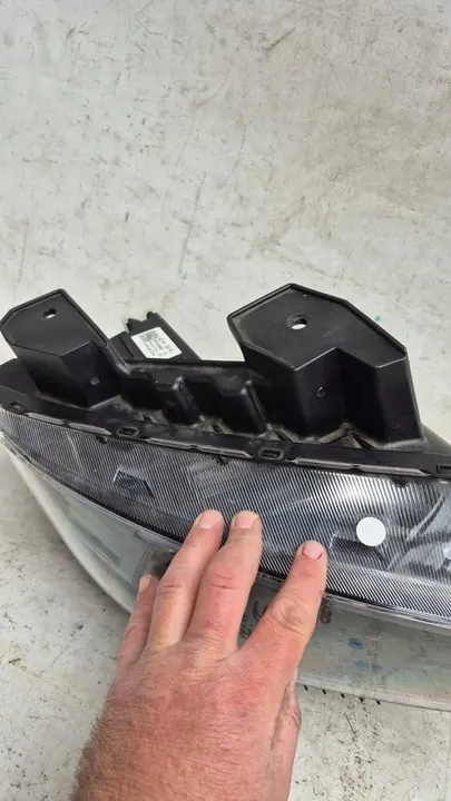 HYUNDAI KONA I LIFT 20- Faro Delantero Derecho 92102J9500 image 2