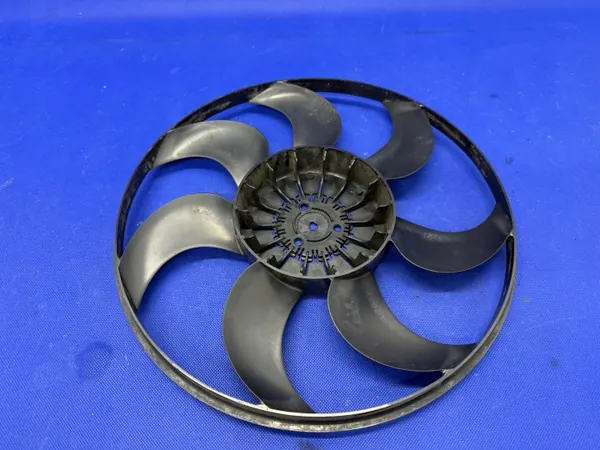 Ventilateur de radiateur OEM 3136613314 pour Audi A6 C6 image 3