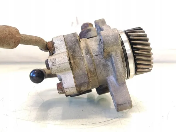 Pompe de direction assistée Isuzu Grafter N35 3.0 D 150 CV image 1