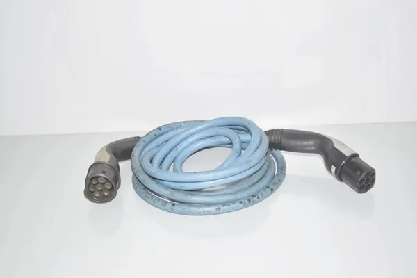 Câble de charge de batterie BMW I3 2015 LC2ST323 image 1