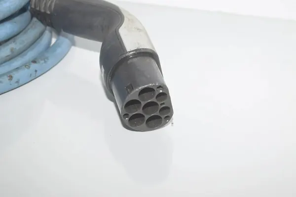 Câble de charge de batterie BMW I3 2015 LC2ST323 image 4