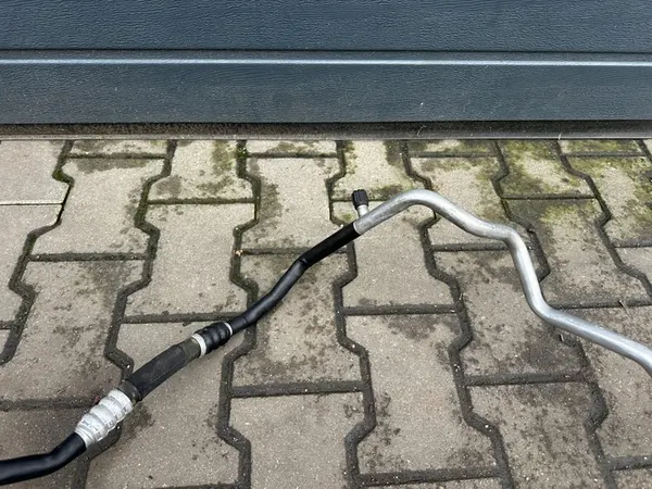 AUDI A6 C6 3.2 FSI Déshydrateur AC 4F0820191B image 3