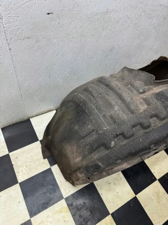 Vorderer Rechter Kotflügel OEM für Volvo V40 II 2012-2018 image 5