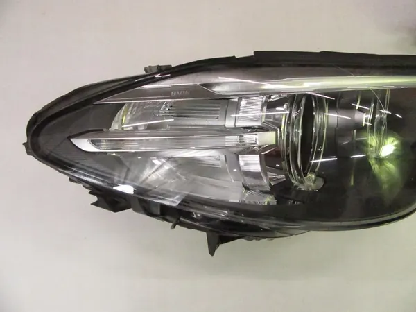 Farol dianteiro BMW 5 F10 F11 LCI Xenon image 4