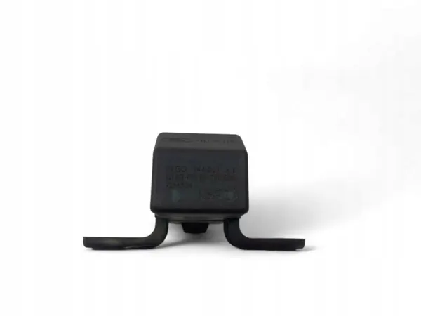Relé Ford Transit Connect OEM 6835787 - Usado image 6