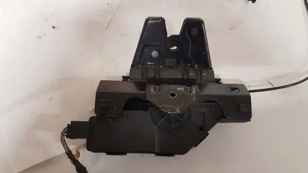 Bagagerumslås BMW 1 COUPE (E82) 2009 2.0L diesel OEM image 4