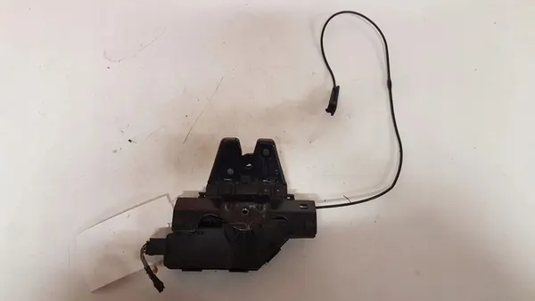 Bagagerumslås BMW 1 COUPE (E82) 2009 2.0L diesel OEM image 7