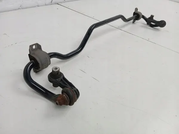 Audi TT Mk3 Taka stabilointitanko OEM 5Q0511305BB image 2