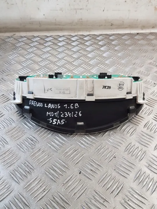 Cuentakilómetros OEM 96304717 para Daewoo Lanos 1.6B image 9
