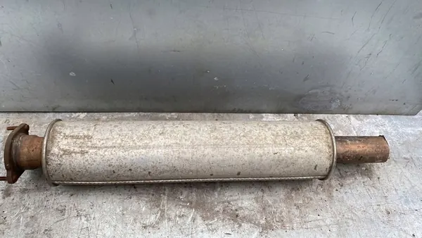 Volvo S60 2002 Silencieux Central image 4