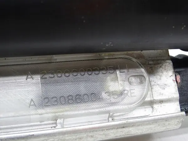 OEM 16810686679 Actionneur Toit Gauche Mercedes image 3