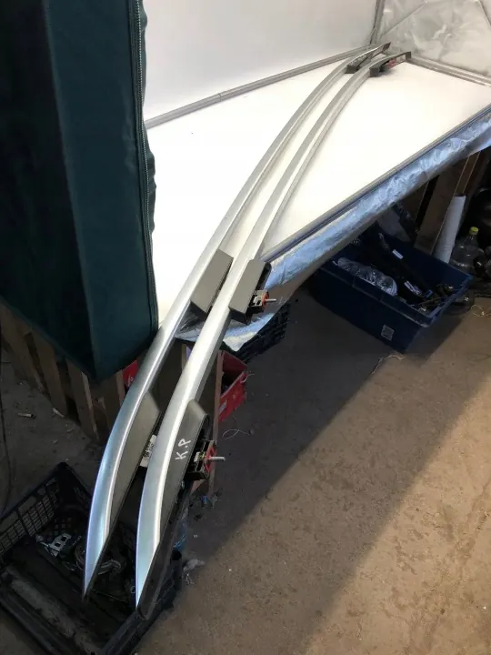 Mercedes-Benz dakdragerset OEM A2478905900 Gebruikt image 2