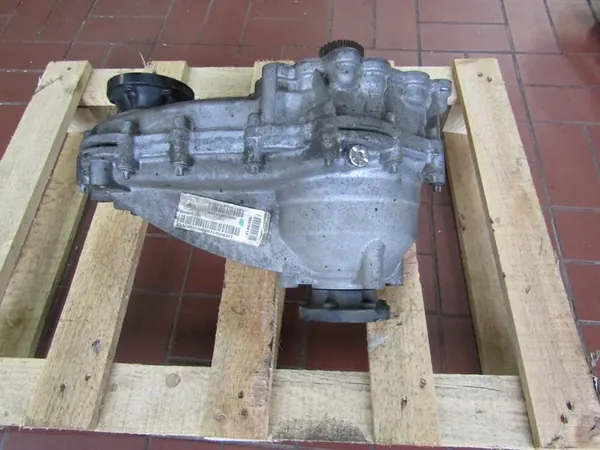 MERCEDES W164 3.0 CDI Gear Reducer A2512801200 image 3