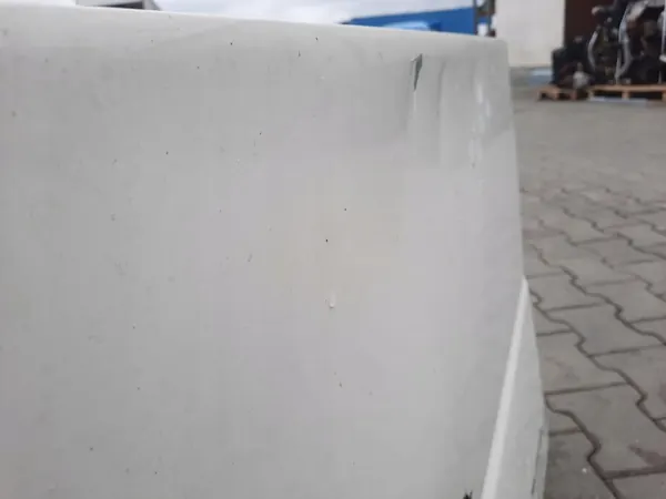 Volvo FH4/FH5 Vasen Varastoluukkuovi - OEM Osa image 3