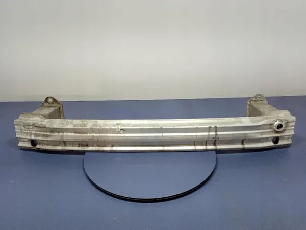 BMW IX2 U10 Viga Parachoques Trasero OEM 5A0C180 image 2