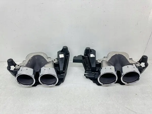 OEM A2054903903/4003 Pakopää Oikea/Vasen Mercedes image 2