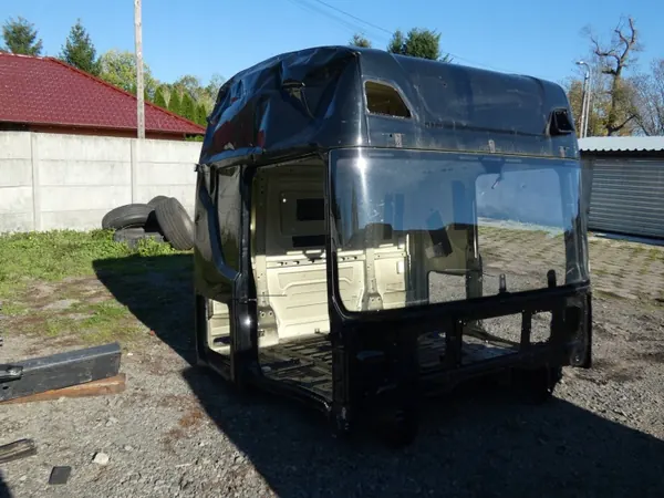 Cabine Scania S Super OEM 00,1 - État Utilisé image 2