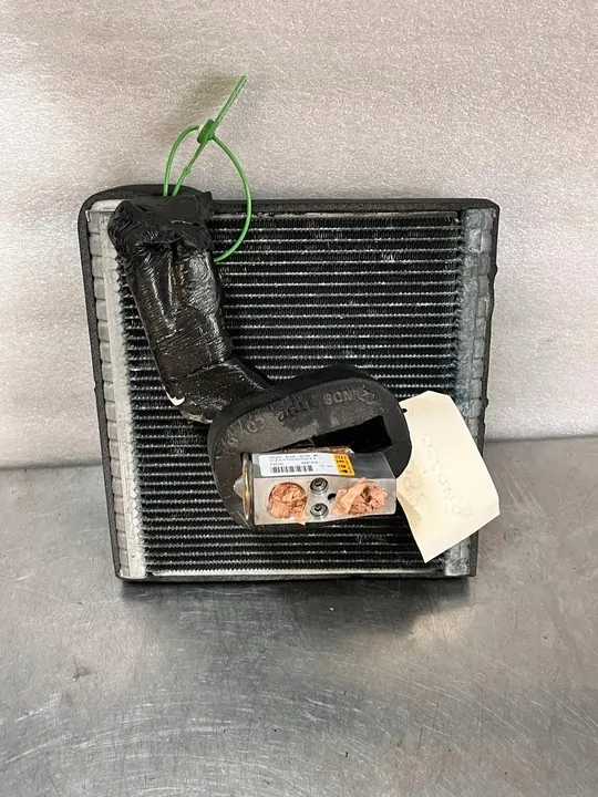 Ilmastointikonditionerin Haihdutin VW Golf VII 5Q1820105B image 2