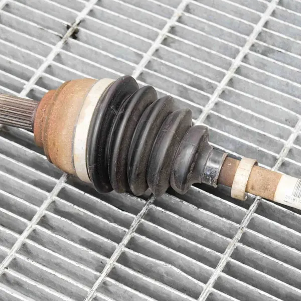 Dacia Sandero 2019 Vänster Främre Halvaxel image 5