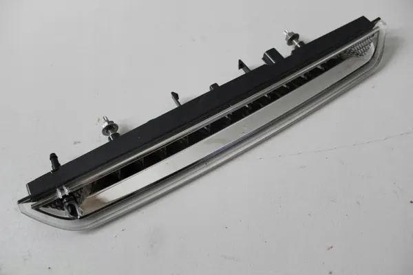 Feu stop OEM 9851419380 pour Opel Mokka B II 2023 image 2