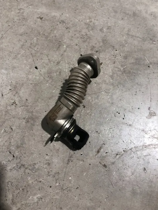 Begagnat EGR-rör OEM 059131530AL för VW Touareg III image 2