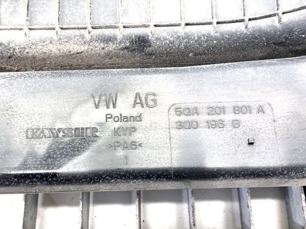 Filtre à charbon OEM 5QA201801A pour VW Touran 1.5 image 5