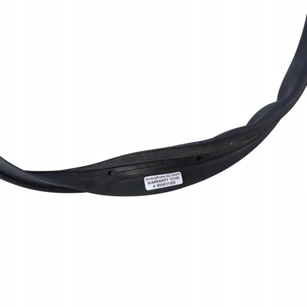Audi Q3 F3 Rechter deur onder afdichting OEM 83A833178 image 9