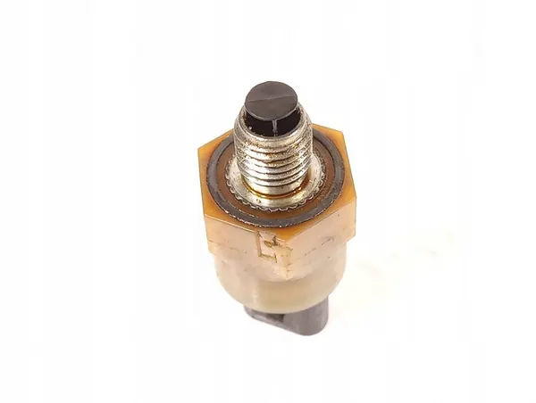 BMW Oljetryckssensor N20 8613333 image 4