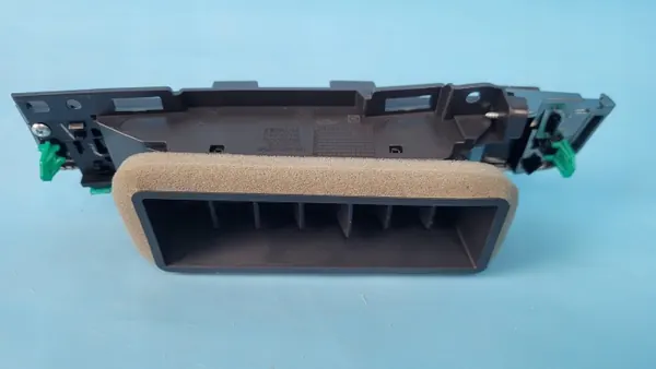 Chery Omoda 5 tuuletusritilä OEM T19C-G5301181 image 7