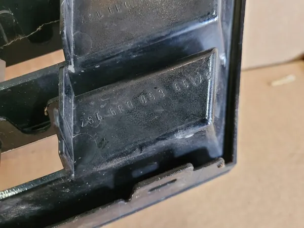 VW POLO V Grill 6R0853651T image 8