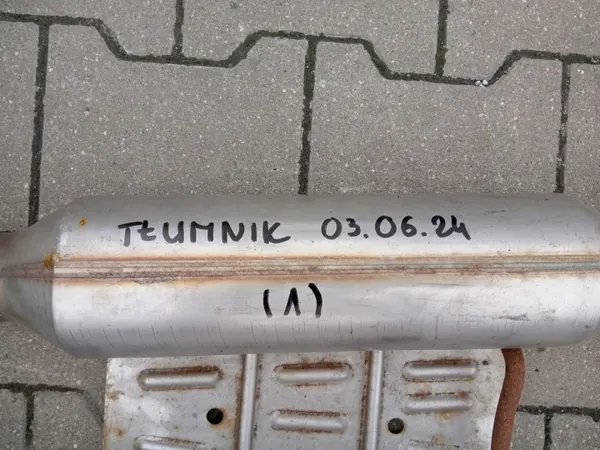 OEM 20300JL50A Infiniti QX70 FX30d 3.0d Keskusvaimennin image 6
