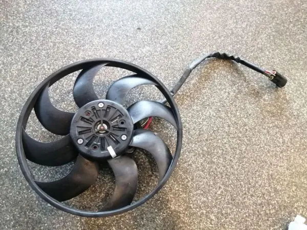 Correa delantera Jaguar I-Pace OEM 500151604 - Usada image 2