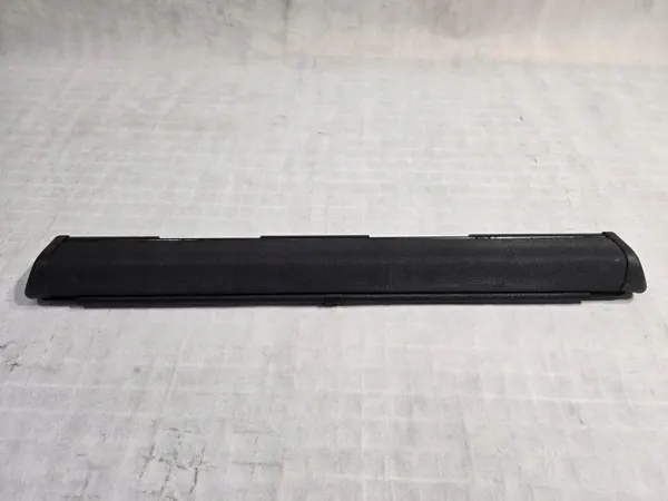 Store de coffre Audi A4 B5 Break OEM 8D9861691 image 2