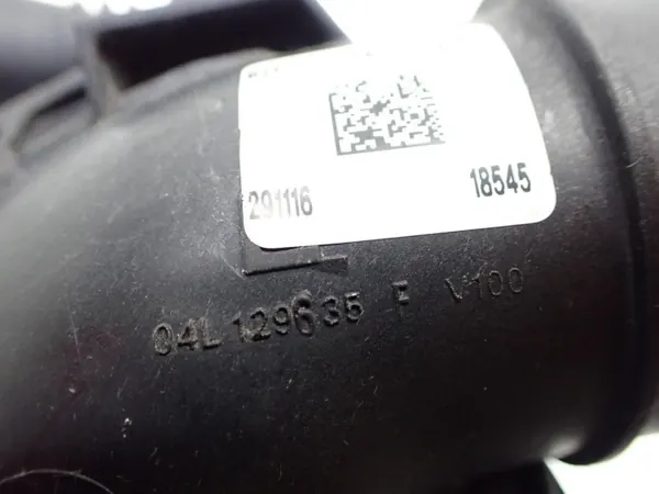 OEM 04L129635F ilmanotto-putki Audille 2.0 TDI image 4