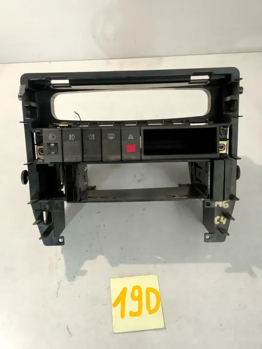 Marco Consola Central AUDI A6 C4 OEM - Botones & Almacenaje image 2