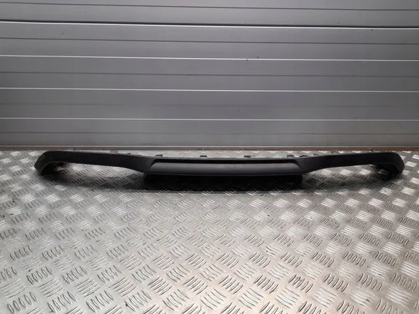 BMW M2 F87 2016 Bakre Stötfångar Nedre Trim image 6