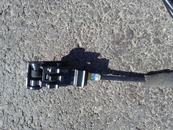 Lien d'ouverture réservoir OEM LINKA MAZDA KAM-CAR image 3