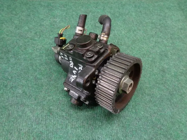Pompe d'injection OEM 55230478 pour Fiat Sedici image 4