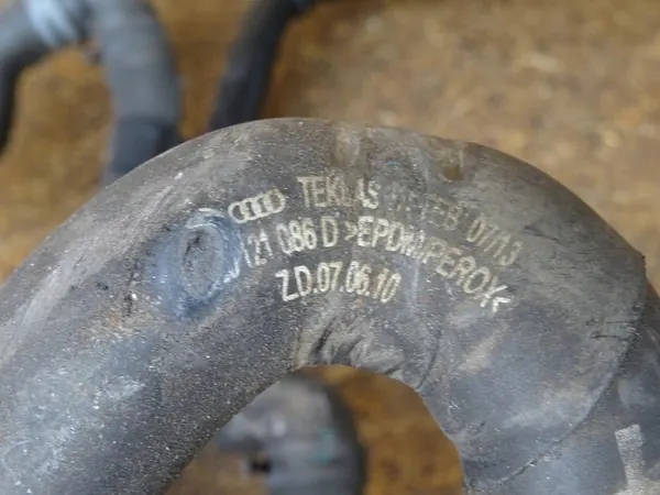 AUDI A3 8P GOLF VI LEON II 1.6 TDI Vesijohdot OEM image 5