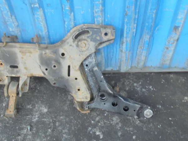 Kia OE AK-12-724501 Framhjulsupphängningsbalk image 3