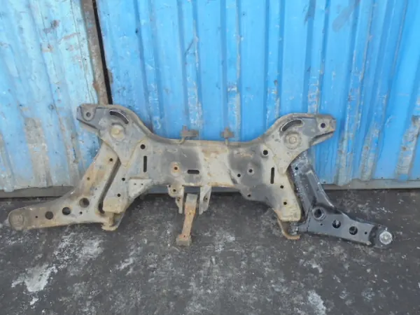 Kia OE AK-12-724501 Framhjulsupphängningsbalk image 4